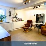 Einfamilienhaus, größtenteils saniert, mit großem Garten in Waldenburg - 