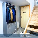 Einfamilienhaus, größtenteils saniert, mit großem Garten in Waldenburg - 