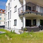 wunderschöne, ruhige und helle 4-Raumwohnung mit Gartenteil im Neubau in Holzhausen - Terrasse mit Garten wunderschöne, ruhige und helle 4-Raumwohnung mit Gartenteil im Neubau in Holzhausen -