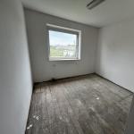 Gewerbeimmobilie (geeignet für AirBNB) mit 2500 m² Grundstück in Böhlitz-Ehrenberg - OG - Zimmer (entkernt) Gewerbeimmobilie (geeignet für AirBNB) mit 2500 m² Grundstück in Böhlitz-Ehrenberg -
