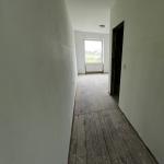 Gewerbeimmobilie (geeignet für AirBNB) mit 2500 m² Grundstück in Böhlitz-Ehrenberg - EG - Zimmer mit Bad (entkernt) Gewerbeimmobilie (geeignet für AirBNB) mit 2500 m² Grundstück in Böhlitz-Ehrenberg -